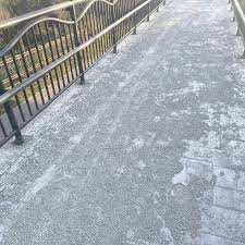 Новият „Вит мост“ в Русе се разпада: Настилката падна, въпросите остават