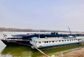 Русе откри круизния сезон: 120 туристи слязоха от &bdquo;APT Ostara&ldquo;, очакват се 550 кораба