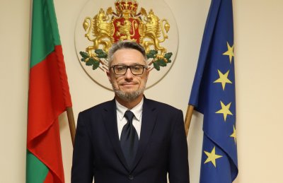 Орлин Пенков с призив за реално равноправие на 8 март: &bdquo;Жените правят България по-силна&ldquo;