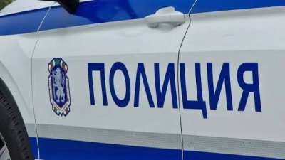 Светът светна в синьо за загиналите полицаи: посланието на Даниела Малчева от Русе