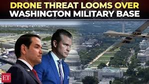 Дронове над базата, където живеят Рубио и Хегсет, пораждат опасения за сигурността