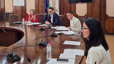 Русе удря алармата за водата: Градът мисли за резервоари по улиците и проект за 2 млн. евро