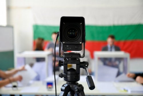 Избори с камери, но без правила: Областният управител на Русе иска спешен контрол за видеонаблюдението