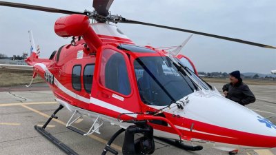 Медицинските хеликоптери в България: 200 мисии за две години, базите липсват, &bdquo;златният час&ldquo; остава на хартия