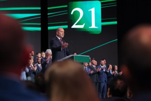 &bdquo;Прогресивна България&ldquo; взима 4 от 7 места в 19-и МИР Русе. ГЕРБ-СДС чака решението на Теменужка Петкова, а &bdquo;Възраждане&ldquo; остава без депутат от региона