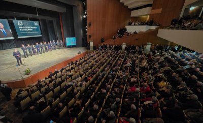 Лидерът на &bdquo;Прогресивна България&ldquo; Румен Радев от Шумен: Да изхвърлим на парламентарните избори модела "Пеевски-Борисов" от властта (Видео)