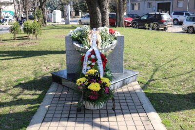 Русе почете спасението на българските евреи: &bdquo;Жива стена&ldquo; срещу депортацията