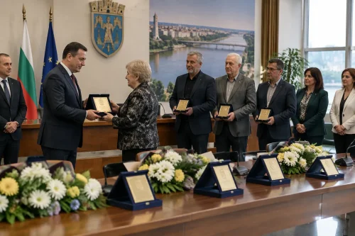 Пенчо Милков връчи плакети на шестима културни дейци