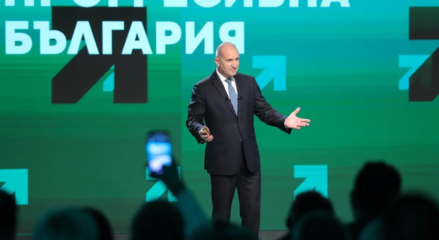 Изборите днес: &bdquo;Прогресивна България&ldquo; излита напред, ГЕРБ изостава
