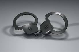 Рутинна проверка в Русе: 30-годишен е задържан с кристалообразно вещество в &bdquo;Здравец Изток&ldquo;