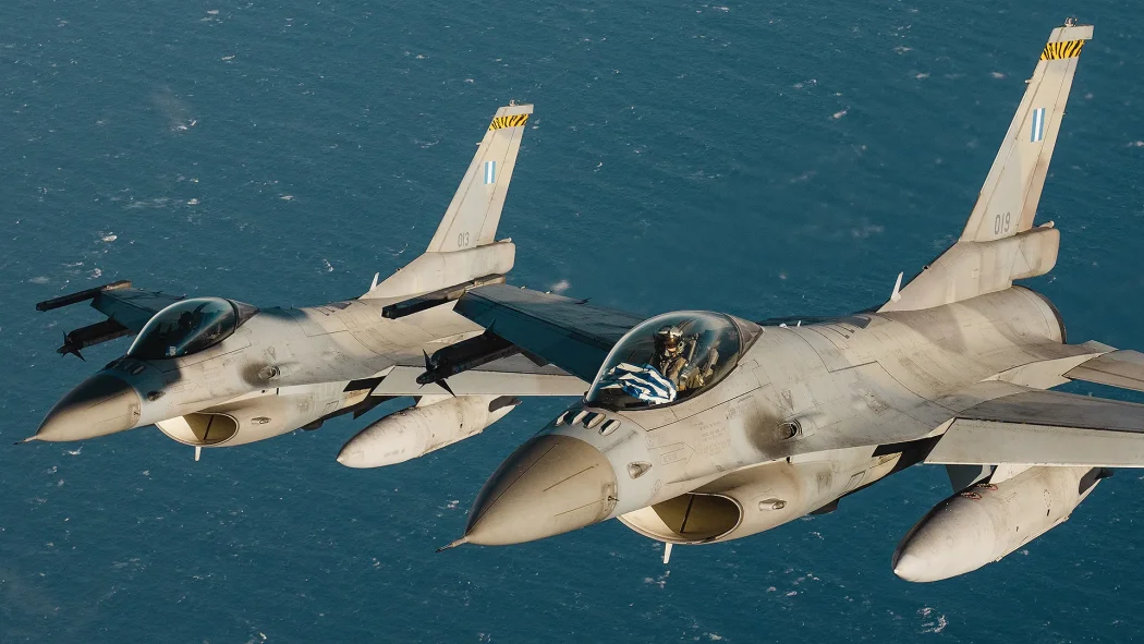 Гръцки F-16 влизат в българското небе: Започват съвместни полети за охрана на въздушното пространство