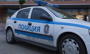Вандализъм край Русенския университет: студент намери &bdquo;Додж&ldquo;-а си със счупен прозорец
