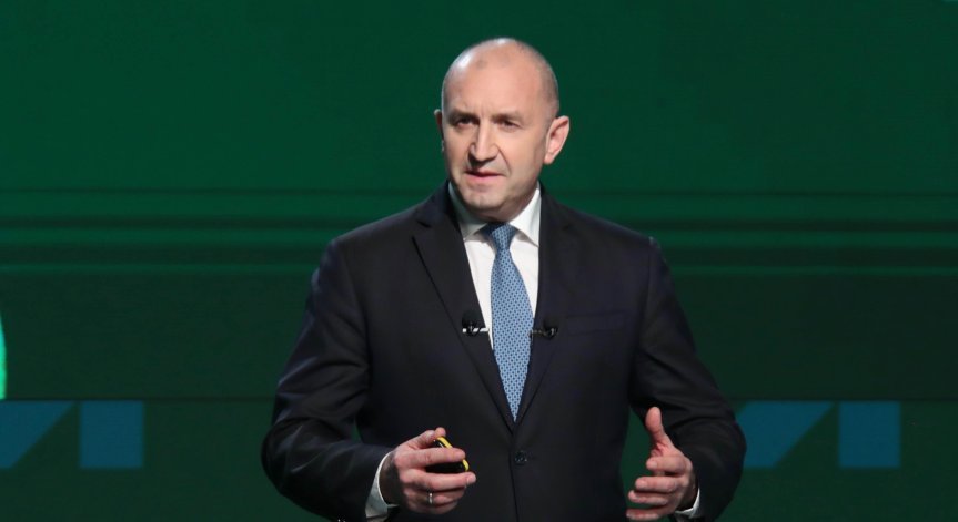 Румен Радев е първи в Русе: „Прогресивна България“ води с близо 50%, ПП-ДБ и ГЕРБ-СДС в битка за второто място