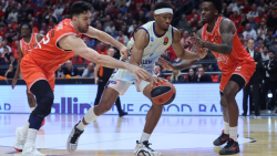 Апоел Тел Авив срещу Панатинайкос: Кой ще спечели големият баскетболен сблъсък в София?