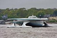 Соларен катамаран с дронове тръгва по Дунав: Нова система ще следи водата в реално време