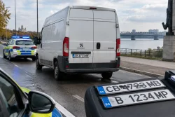 Пътна полиция в Русе хвана шофьор с чужди табели