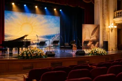 Петя Буюклиева води „Слънчеви песнички“ в Русе