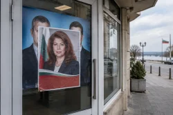 Щабът на Гюров подава сигнал за плакат в Русе