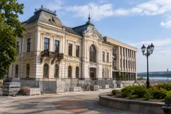 Русе дава 3 млн. евро за ремонт на библиотека „Любен Каравелов“